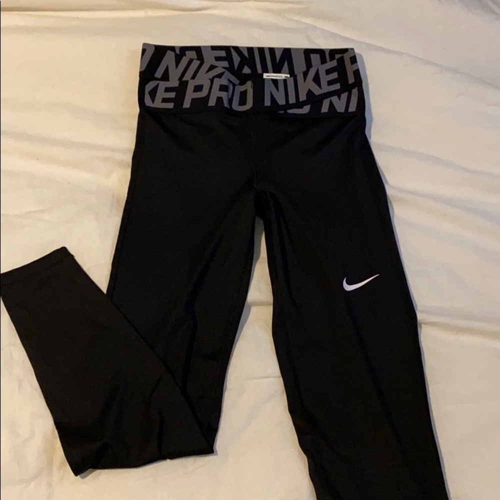 Nike pro 7/8 leggings